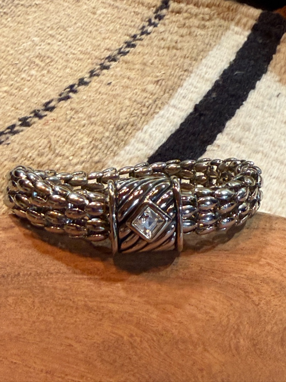 💎 Silver Tone Multi Strand Beaded
Bracelet Woven Cable Style Crystal
Clasp - Picture 4 of 9